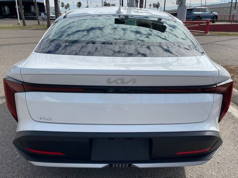 New 2026 Kia K4 FWD image 5