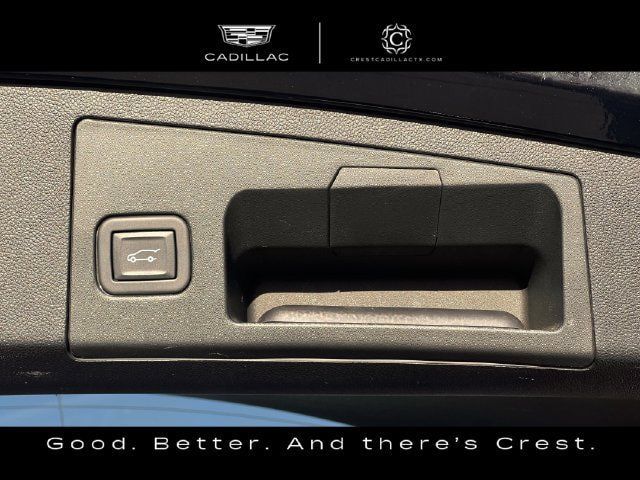 Used 2024 Cadillac XT4 Premium Luxury FWD image 29