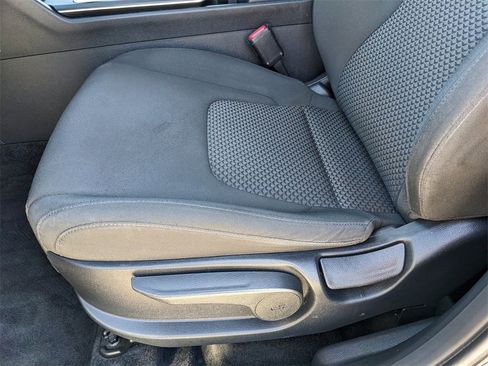 Certified 2024 Kia Sportage LX image 21