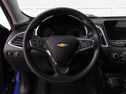 Used 2023 Chevrolet Malibu LT FWD image 31