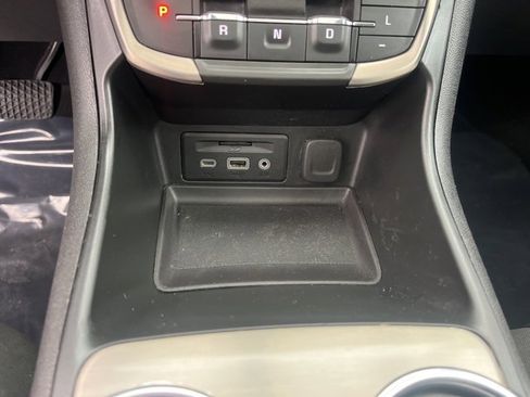 Used 2022 GMC Terrain Denali w/ Denali Premium Package image 31