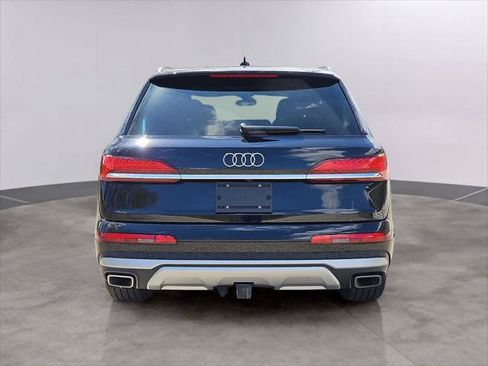 Certified 2025 Audi Q7 3.0T Premium Plus AWD/4WD image 5