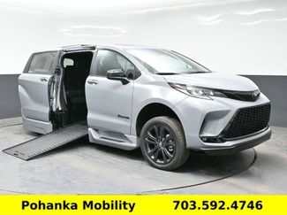 Used 2026 Toyota Sienna XSE video 1