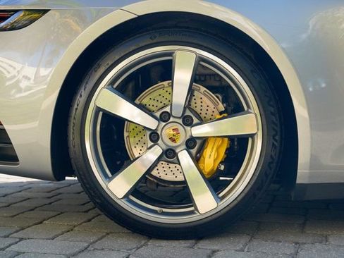 Used 2021 Porsche 911 Carrera image 30