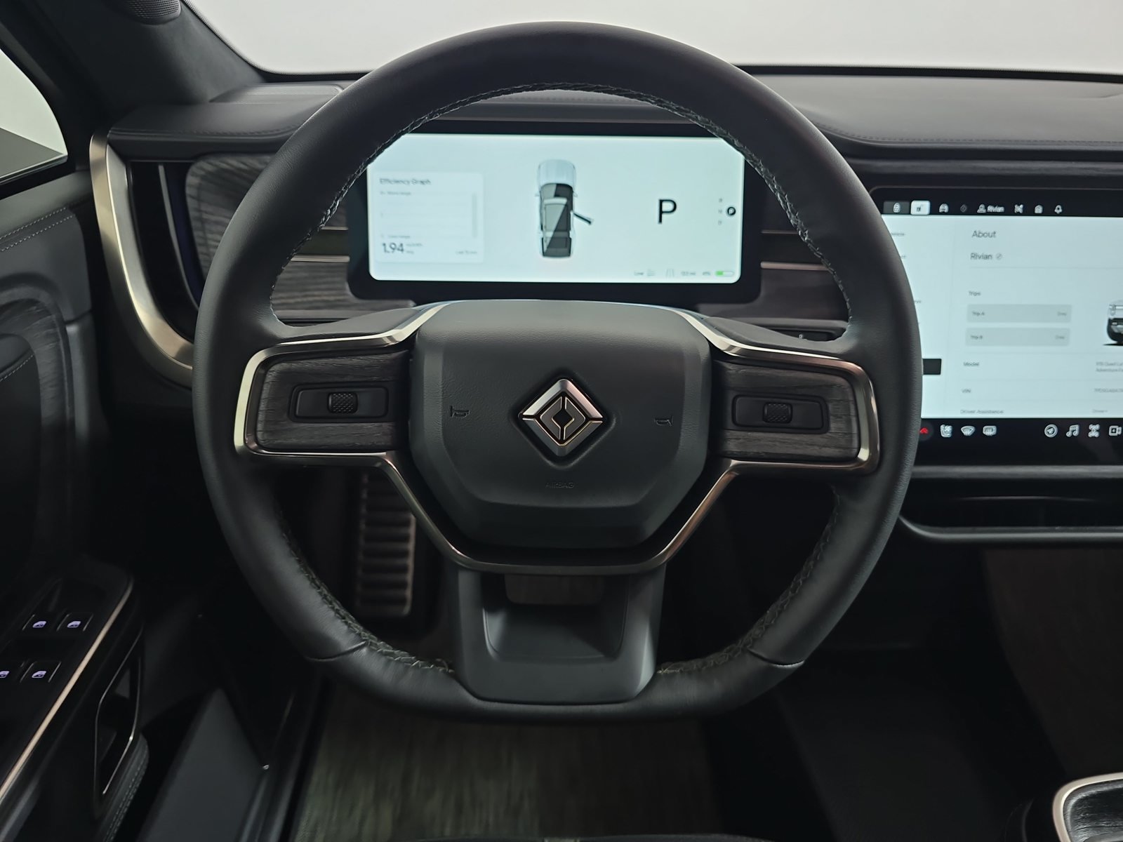 Used 2024 Rivian R1S Adventure Quad AWD/4WD image 28