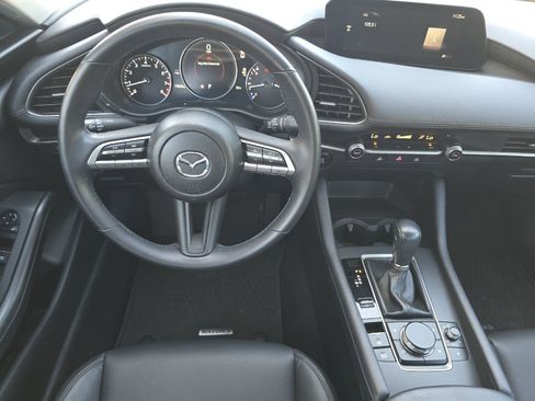 Used 2023 MAZDA MAZDA3 s FWD image 13