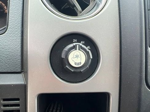 Used 2013 Ford F150 XLT w/ Mid Equipment Group AWD/4WD image 26