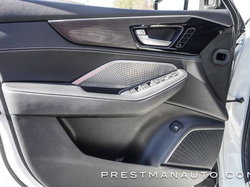 Used 2023 Acura MDX Advance image 35