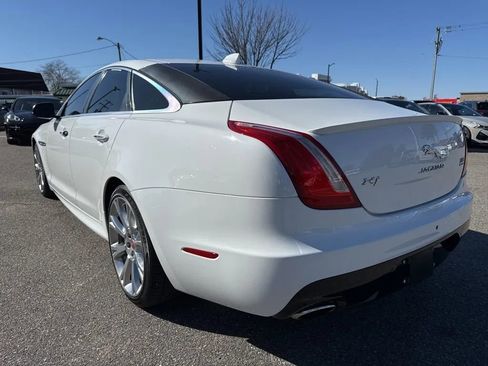 Used 2019 Jaguar XJ R-Sport image 4