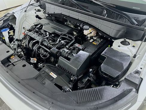Used 2024 Hyundai Kona SEL FWD image 27