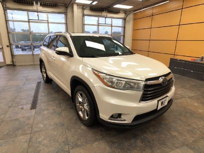 Used 2016 Toyota Highlander Limited Platinum