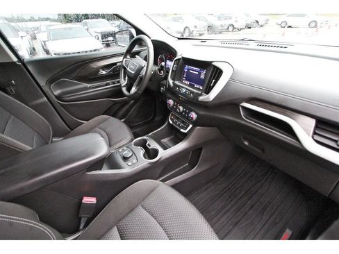 Used 2023 GMC Terrain SLE w/ Driver Convenience Package AWD/4WD image 30