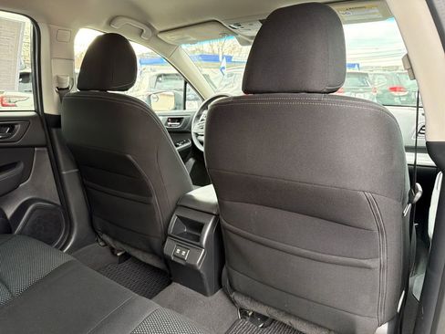 Used 2019 Subaru Outback 2.5i Premium image 36