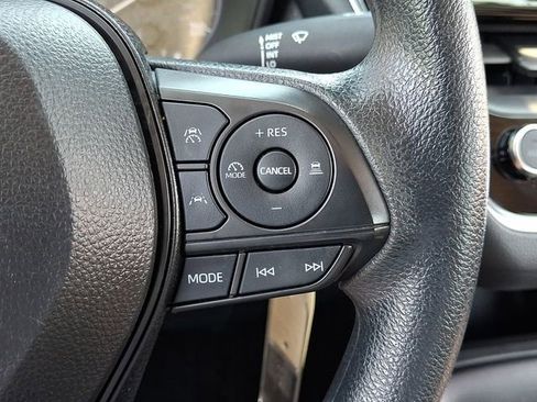Used 2024 Toyota Corolla LE FWD image 21