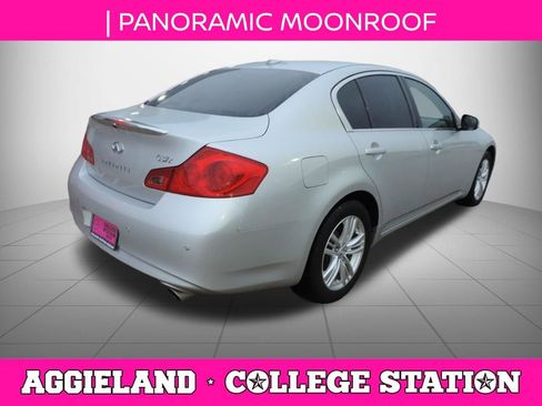 Used 2013 INFINITI G37 x Sedan w/ Premium Pkg AWD/4WD image 4
