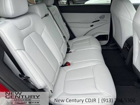 New 2026 Jeep Cherokee Limited AWD/4WD image 22