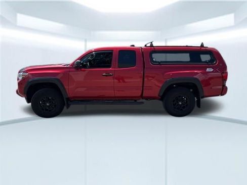 Used 2021 Toyota Tacoma SR w/ SX Package AWD/4WD image 11