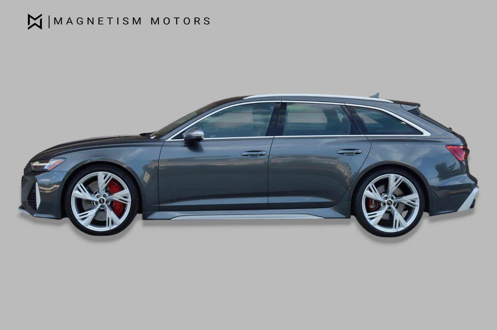 Used 2022 Audi RS 6 w/ Executive Package AWD/4WD image 3