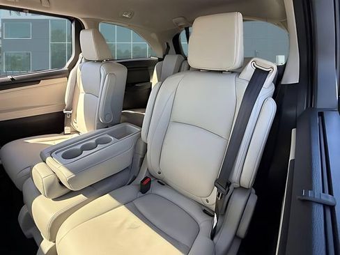 Used 2025 Honda Odyssey EX-L image 26