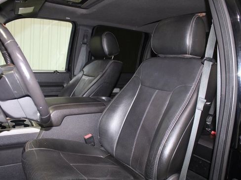 Used 2016 Ford F350 Lariat w/ Lariat Ultimate Package image 11