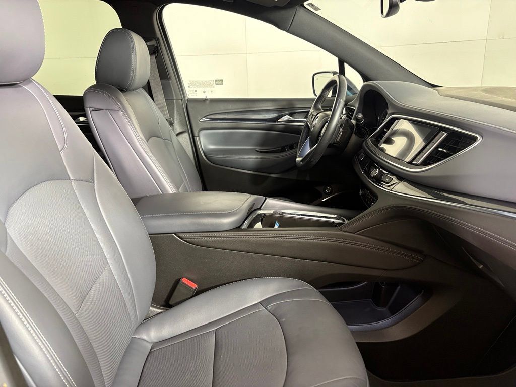 Certified 2023 Buick Enclave Essence w/ Experience Buick Package FWD image 17