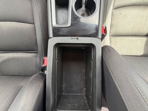 Used 2024 Nissan Altima 2.5 SV FWD image 23