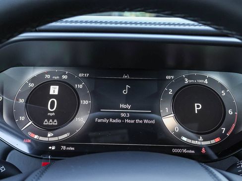 New 2026 Land Rover Range Rover Sport SE AWD/4WD image 32