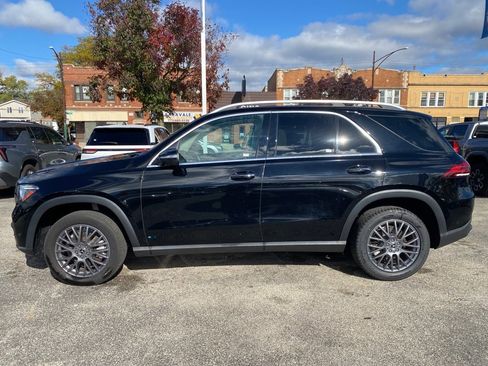 Used 2021 Mercedes-Benz GLE 350 4MATIC w/ Premium Package image 4