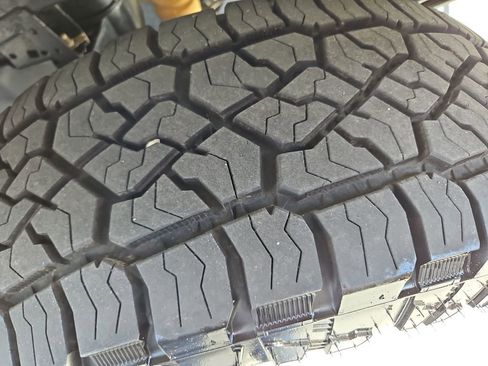 Used 2023 Ford F250 XLT w/ FX4 Off-Road Package image 35