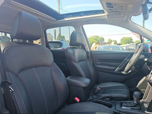 Used 2018 Subaru Forester 2.5i Touring w/ Popular Package #2 image 26
