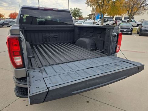 Used 2021 GMC Sierra 1500 Elevation image 32