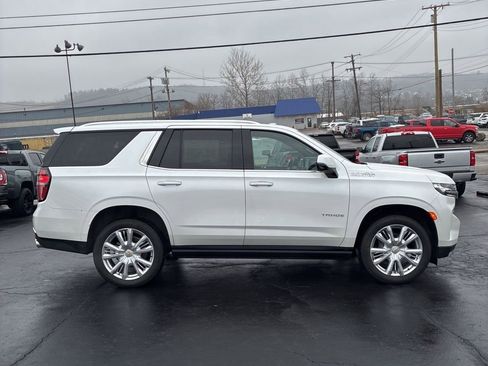 Used 2023 Chevrolet Tahoe High Country w/ Premium Package image 8