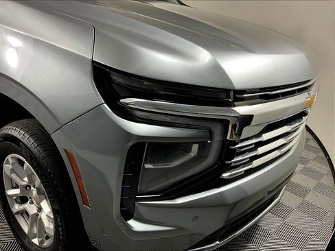 Used 2025 Chevrolet Tahoe LT RWD image 32