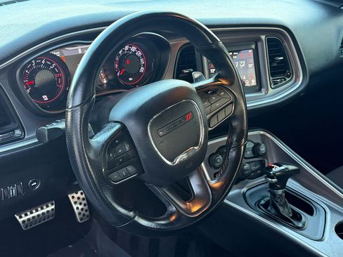 Used 2020 Dodge Challenger R/T w/ Blacktop Package image 11