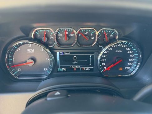 Used 2019 Chevrolet Tahoe LS w/ Enhanced Driver Alert Package image 11