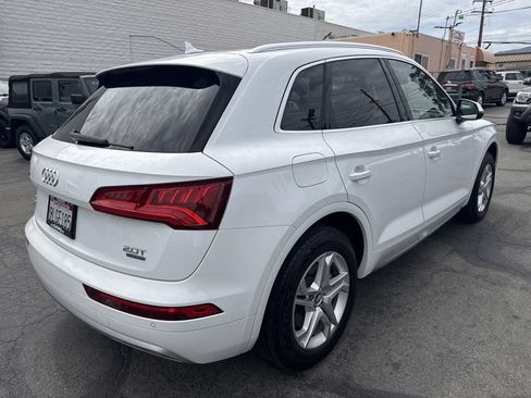 Used 2018 Audi Q5 2.0T Premium Plus w/ Premium Plus Package AWD/4WD image 7
