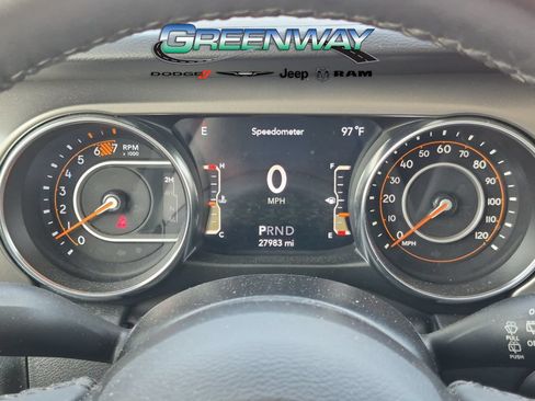 Used 2022 Jeep Wrangler Unlimited Sport AWD/4WD image 25