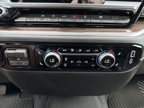 New 2026 GMC Sierra 1500 Elevation AWD/4WD image 14