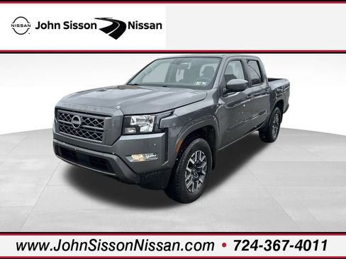 Used 2022 Nissan Frontier SV image 1