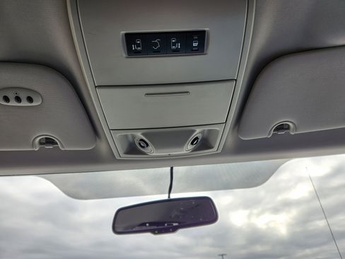 Used 2013 Dodge Grand Caravan Crew w/ Entertainment Group 1 image 18