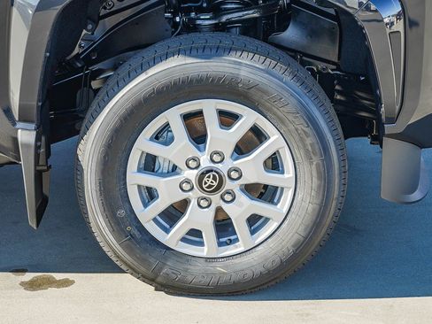 New 2026 Toyota Tacoma SR5 image 11