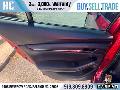 Used 2019 MAZDA MAZDA3 Sedan image 16