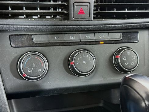 Used 2019 Volkswagen Jetta S w/ Driver Assistance Package image 23