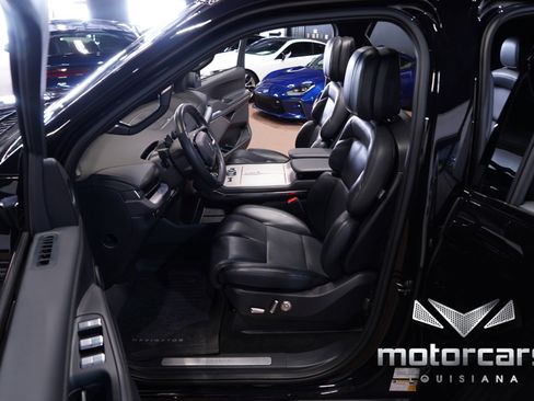 Used 2025 Lincoln Navigator Reserve w/ Jet Appearance Package image 27