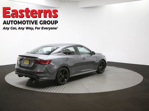 Used 2023 Nissan Sentra SR w/ Trunk Package image 40