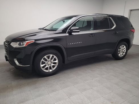 Used 2019 Chevrolet Traverse LT FWD image 2