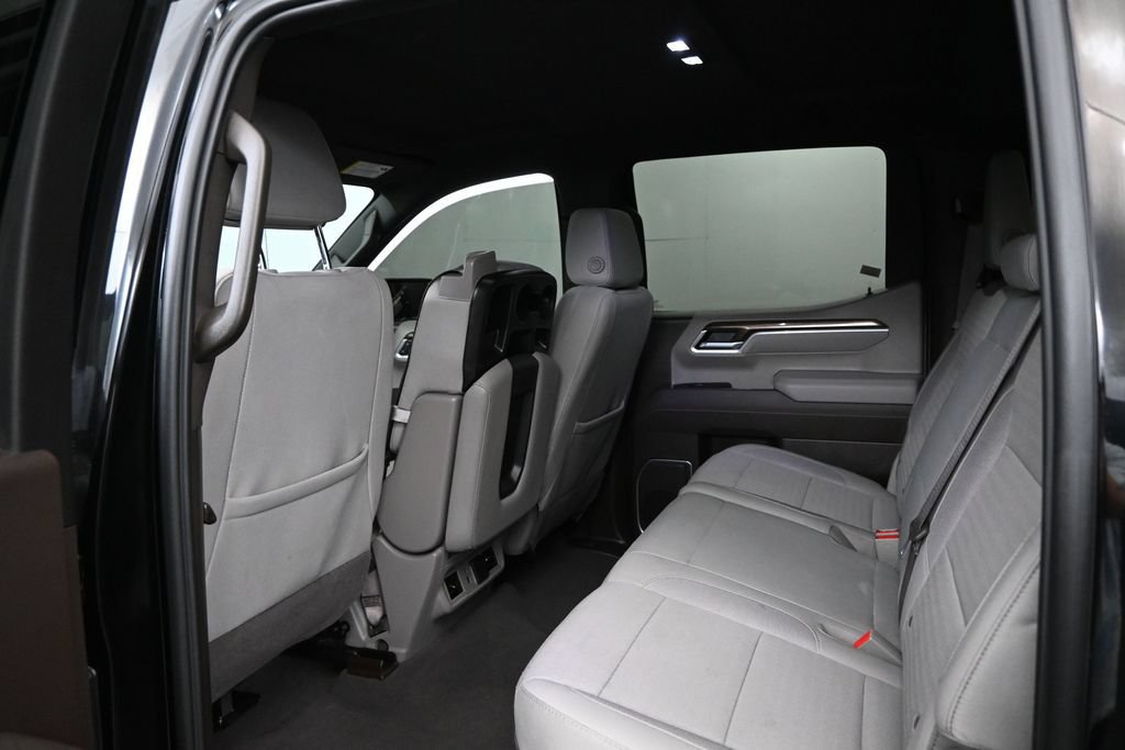 Used 2026 Chevrolet Silverado 1500 RST RWD image 16