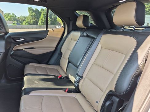 Certified 2022 Chevrolet Equinox Premier FWD image 23
