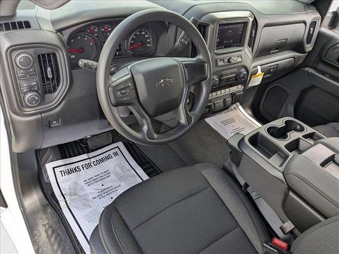 New 2025 Chevrolet Silverado 2500 Custom w/ Custom Value Package image 3