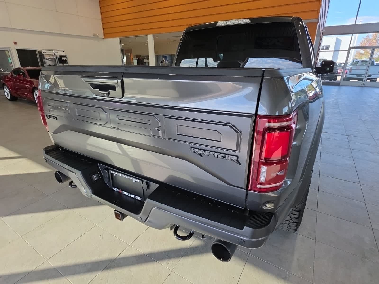 Used 2018 Ford F150 Raptor w/ Equipment Group 802A Luxury AWD/4WD image 9